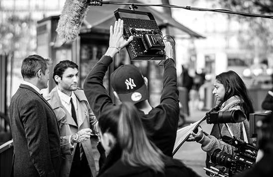 Quels sont les métiers de l’audiovisuel qui recrutent ?